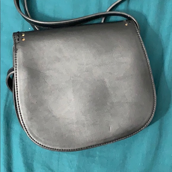 Simple black mini crossbody - Picture 4 of 4
